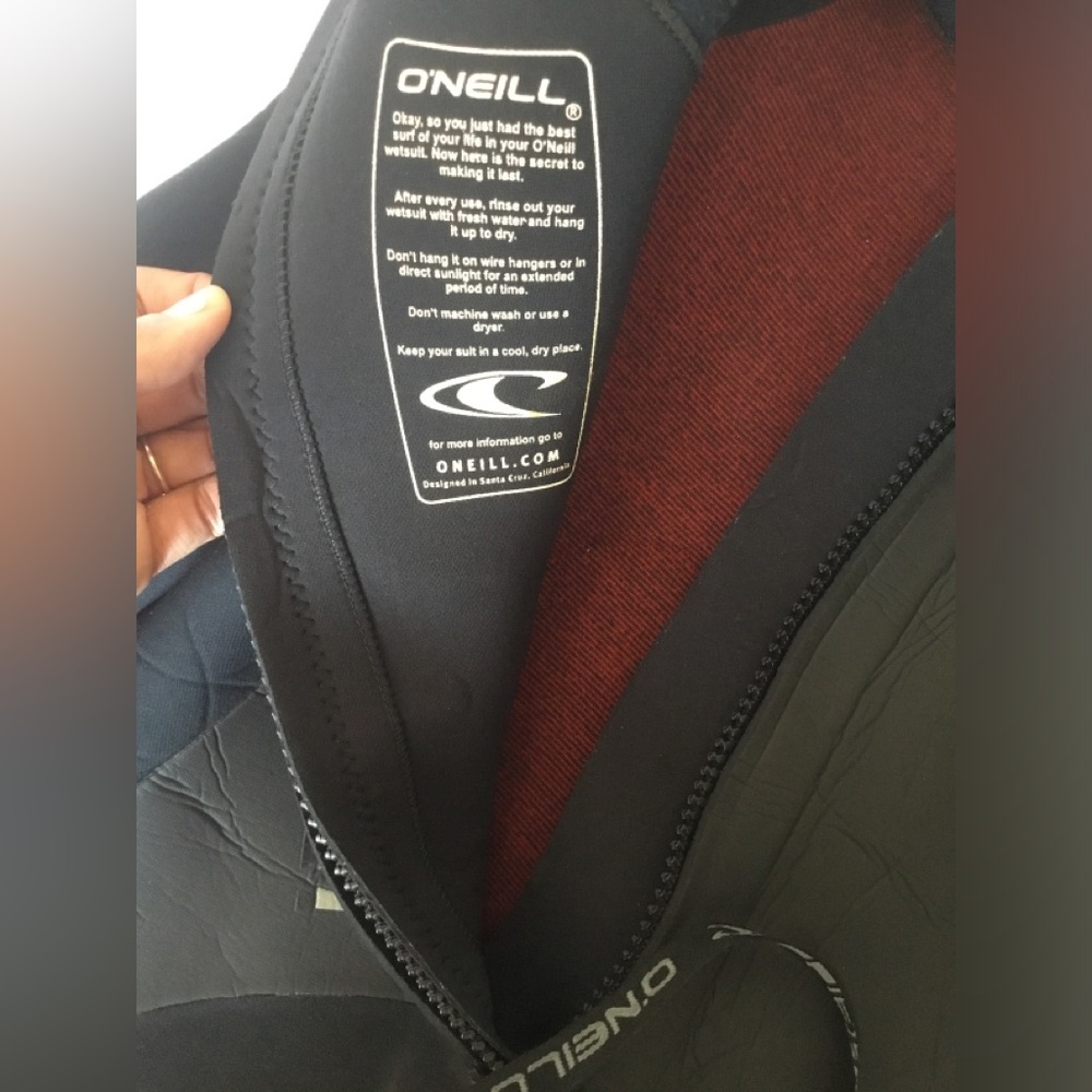 O'Neill Wetsuit - Picture 9 of 10
